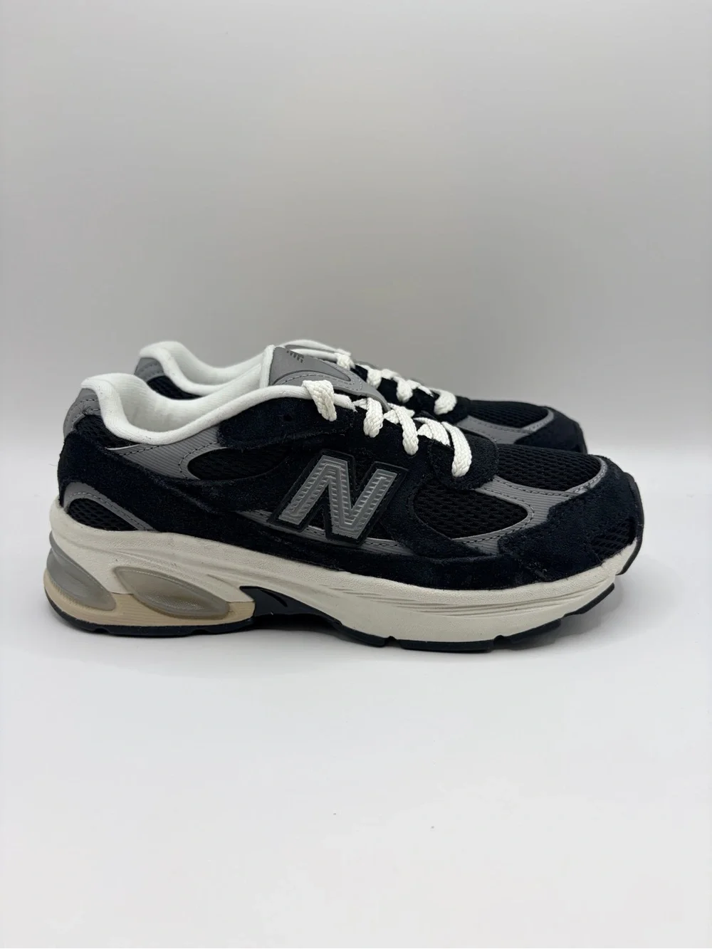 New Balance 2010 Lace Black, Gray & Cream Retro Running Sneakers